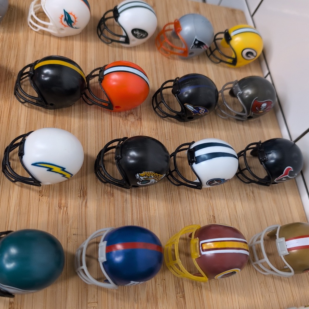 Lot of 30 NFL Mini Helmet Pencil Toppers A&A Global Gumball - Picture 15 of 16